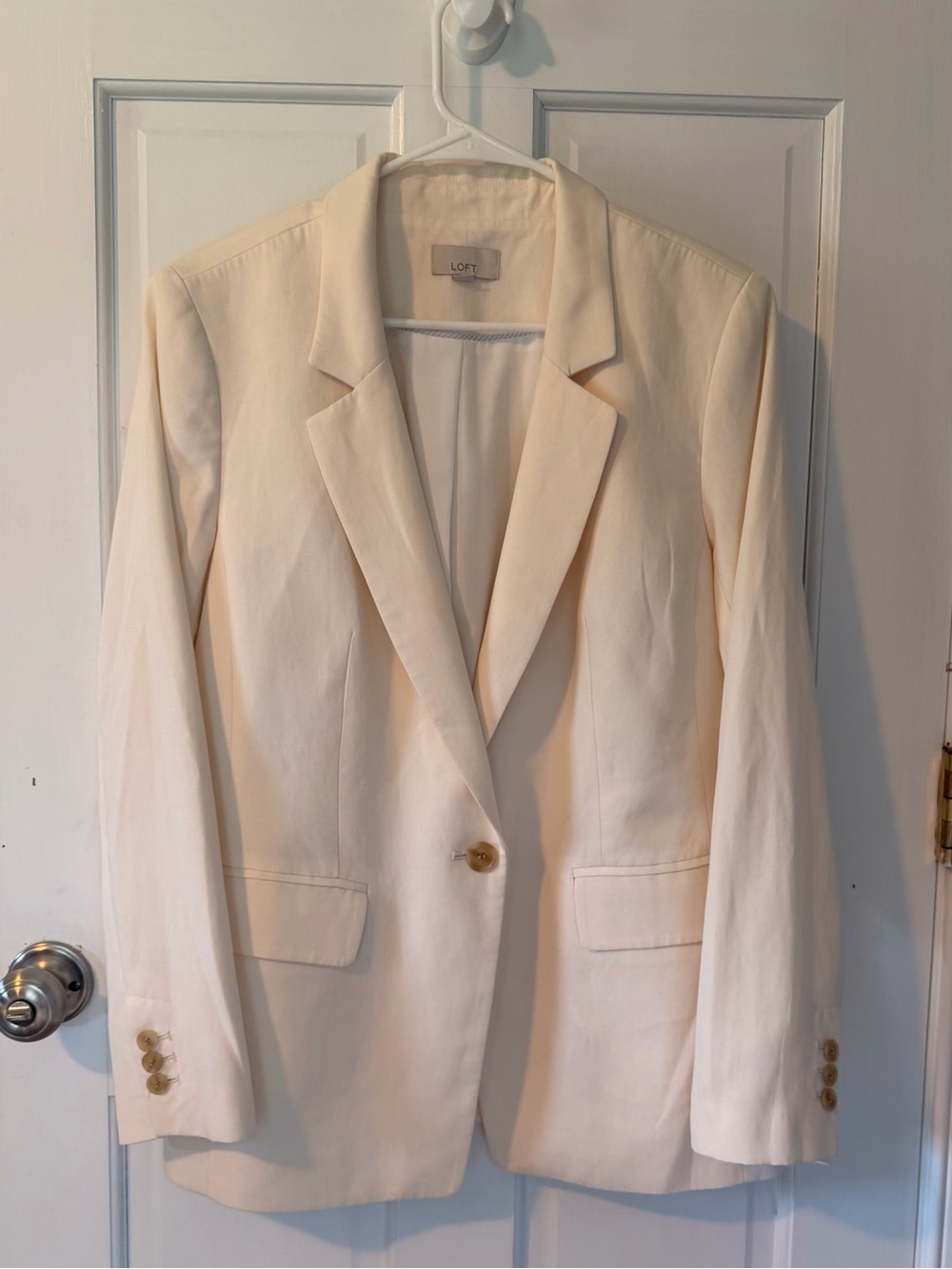 LOFT Cream Tailored Single-Button Blazer Size 12